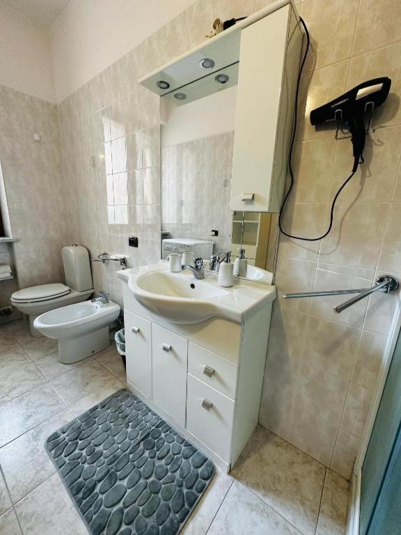 Civico 56 Apartment เวโรนา ภายนอก รูปภาพ